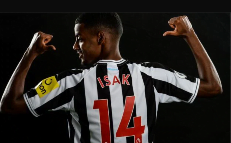 Alexander Isak born on September 21 1999, Alexander Isak Biography, Alexander Isak Net Worth