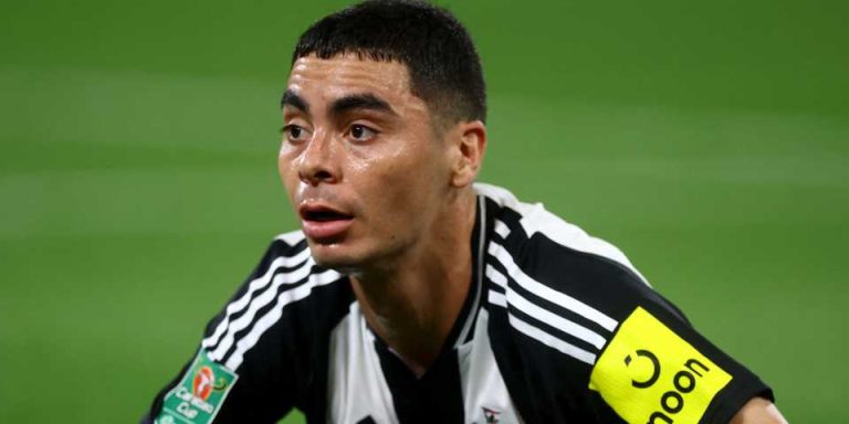 £17m release clause: Newcastle racing to sign in-demand Almiron upgrade in January deal