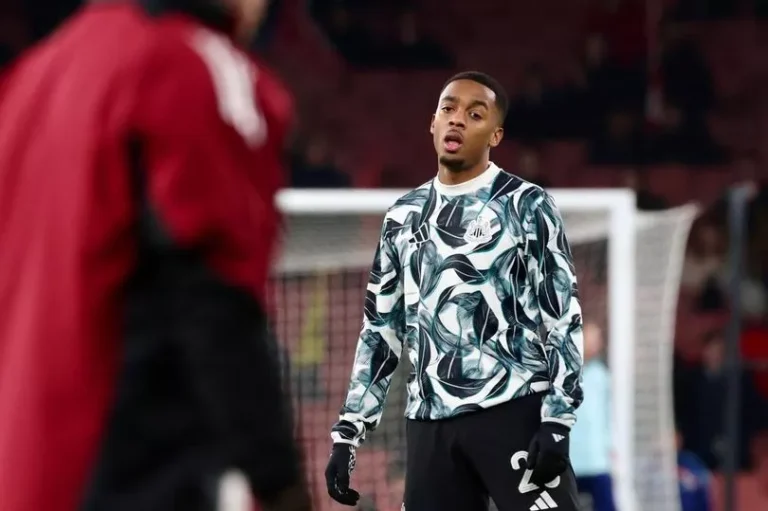 Newcastle United star Joe Willock targeted with horrific racial abuse after Fulham defeat