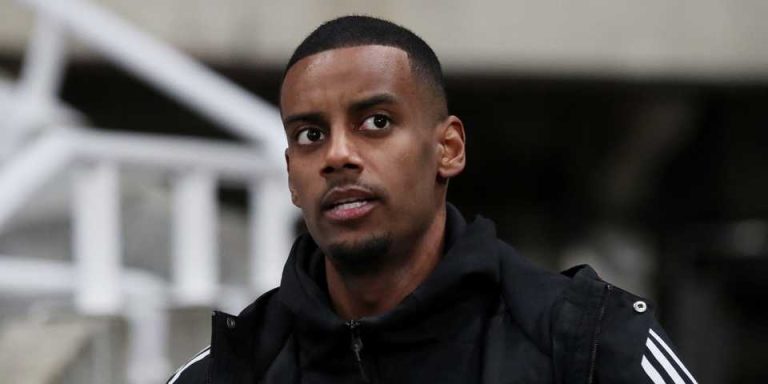 Emphatic Alexander Isak message on Sunday after Liverpool’s €95m giveaway