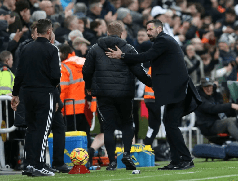 Leicester City v Newcastle United injury news as four out plus six doubts amid Isak and Gordon worries
