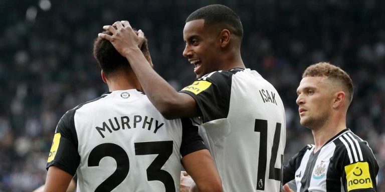 113 accurate passes, 5 duels won: 10/10 Newcastle star is now as undroppable as Isak