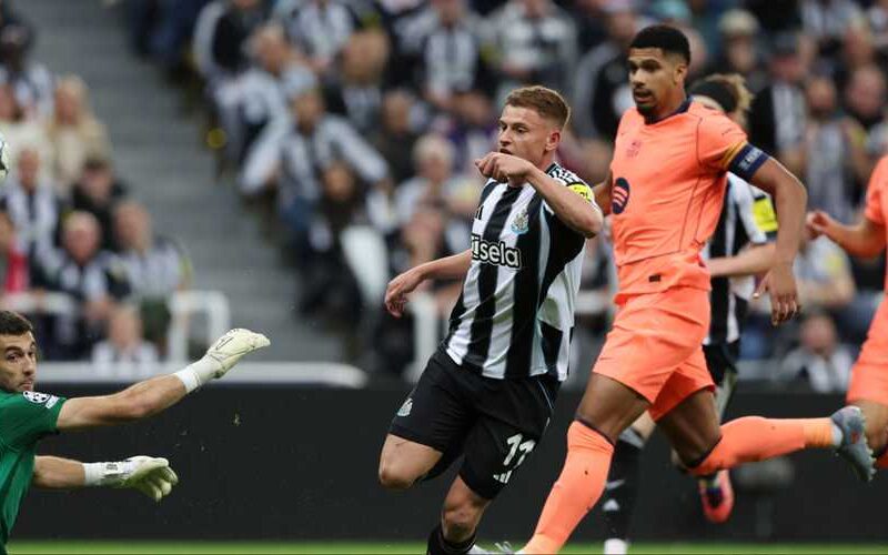 Eddie Howe cost Newcastle all three points vs Barcelona with ‘embarrassing’ decision